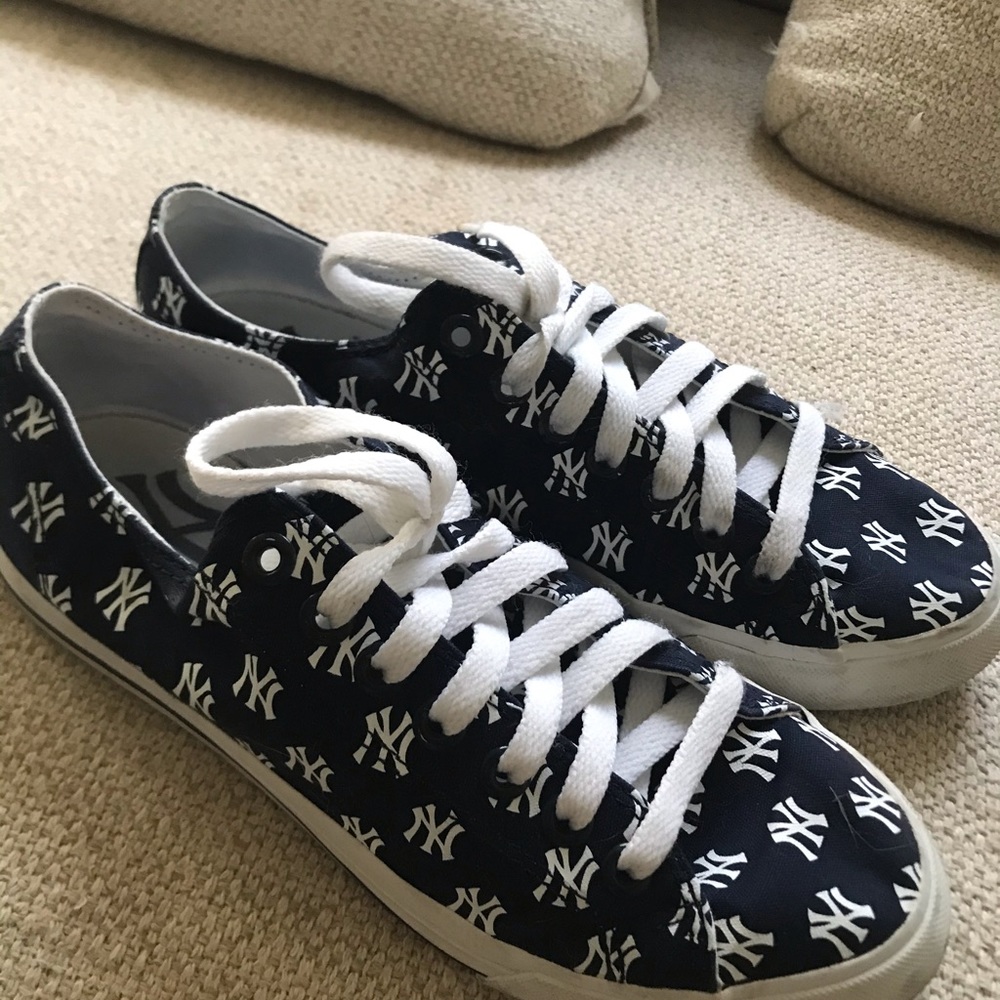 Yankees Row One Shoes